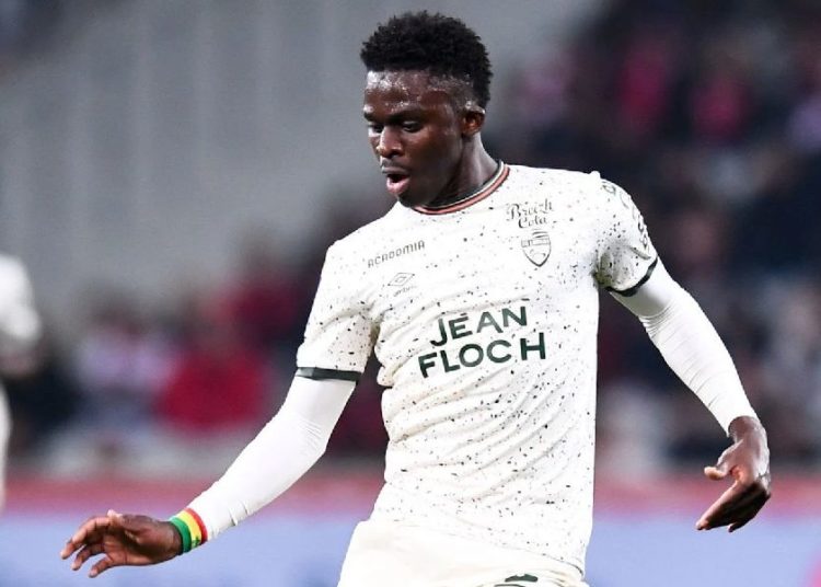 Bamba Dieng effectue son retour dans le groupe de Lorient pour affronter Metz