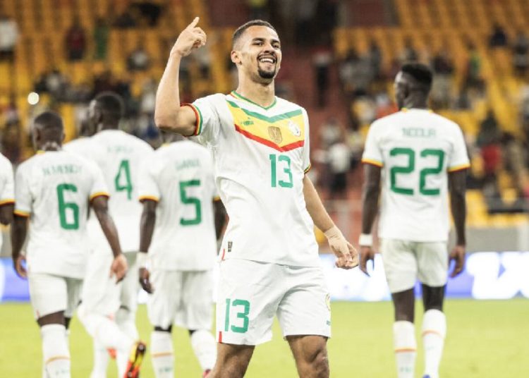 Le Sénégal réalise un carton plein en phase de groupe et fait tomber un record au passage