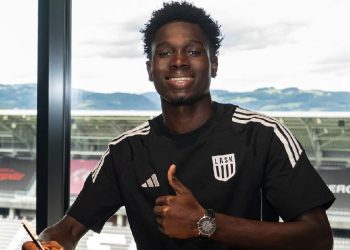 Papa Keba Cisse officialise son transfert au LASK Linz