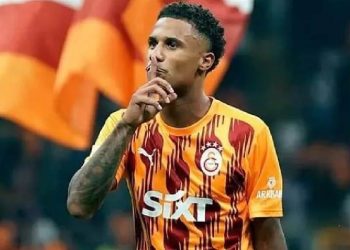 Coup dur pour Galatasaray, la durée d’indisponibilité d’Ismail Jakobs révélée