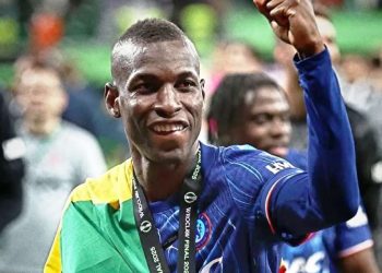 Nicolas Jackson entre dans l’histoire en devenant le premier Sénégalais vainqueur de la Ligue Europa Conférence