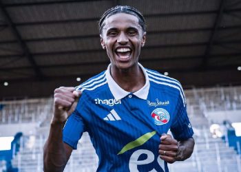 Yoni Gomis: salaire, parcours, palmarès et plus